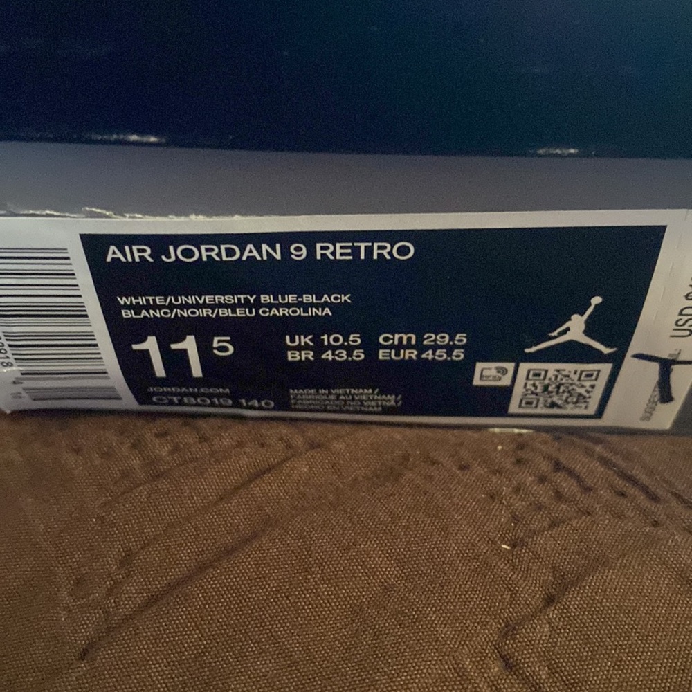 Jordan 9 - Picture 8 of 8